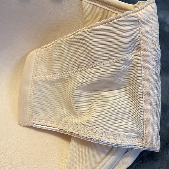 Freya Cameo Underwired Deco Strapless Molded Bra - UK32G - New WO Tag - Picture 9 of 11